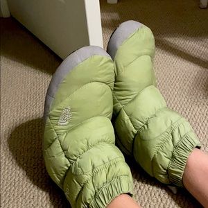 The North Face 700 booties